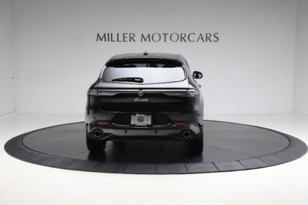 New 2024 Alfa Romeo Tonale Veloce for sale Sold at Alfa Romeo of Greenwich in Greenwich CT 06830 10
