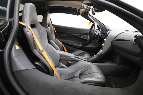 Used 2019 McLaren 720S for sale Sold at Alfa Romeo of Greenwich in Greenwich CT 06830 15