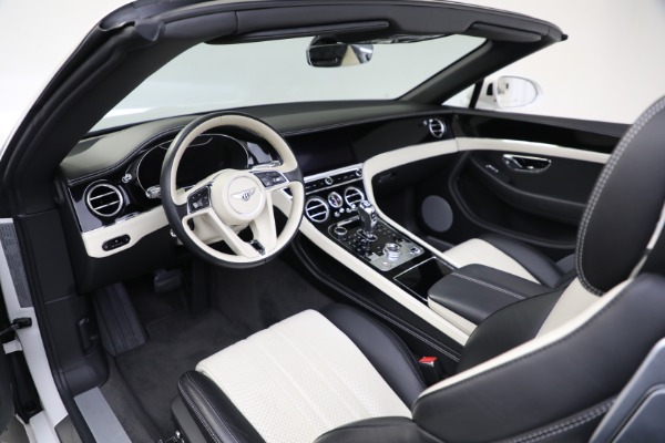 Used 2020 Bentley Continental GTC V8 for sale $184,900 at Alfa Romeo of Greenwich in Greenwich CT 06830 25