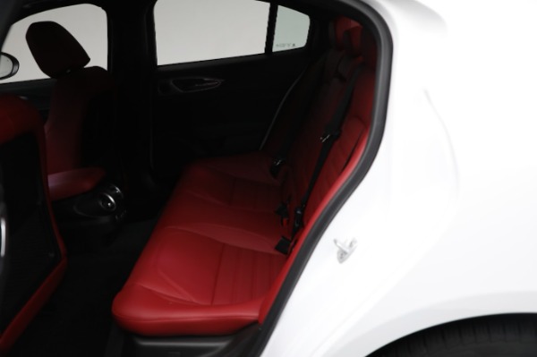 New 2024 Alfa Romeo Giulia Veloce for sale Sold at Alfa Romeo of Greenwich in Greenwich CT 06830 24