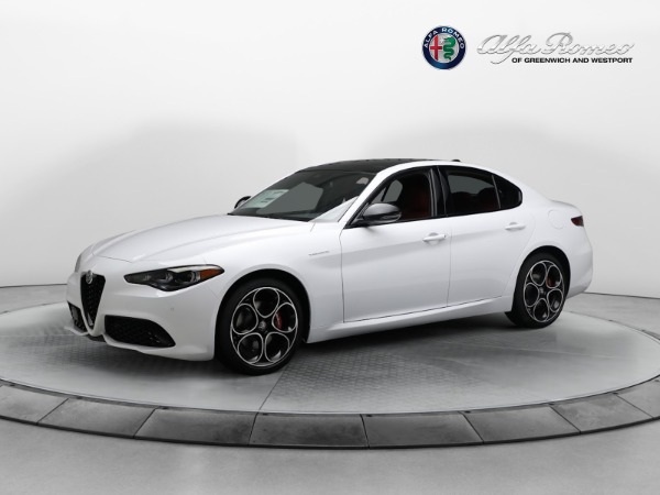 New 2024 Alfa Romeo Giulia Veloce for sale $55,985 at Alfa Romeo of Greenwich in Greenwich CT 06830 1