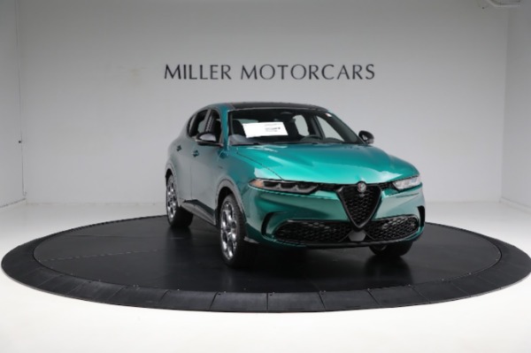 New 2024 Alfa Romeo Tonale Veloce for sale $59,490 at Alfa Romeo of Greenwich in Greenwich CT 06830 21