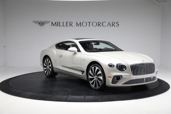 New 2024 Bentley Continental GT Azure V8 for sale $325,780 at Alfa Romeo of Greenwich in Greenwich CT 06830 10