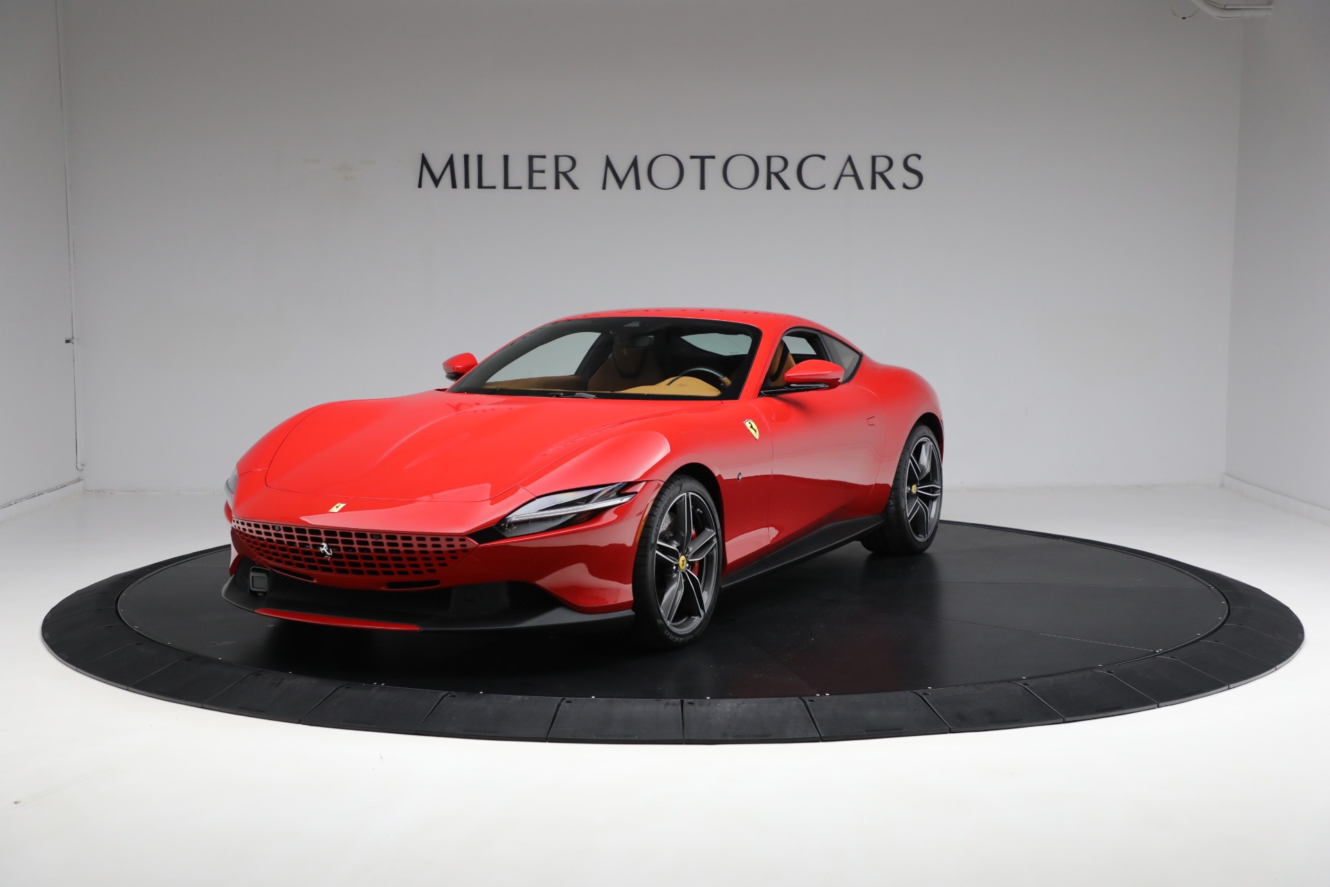 Used 2022 Ferrari Roma for sale $289,900 at Alfa Romeo of Greenwich in Greenwich CT 06830 1