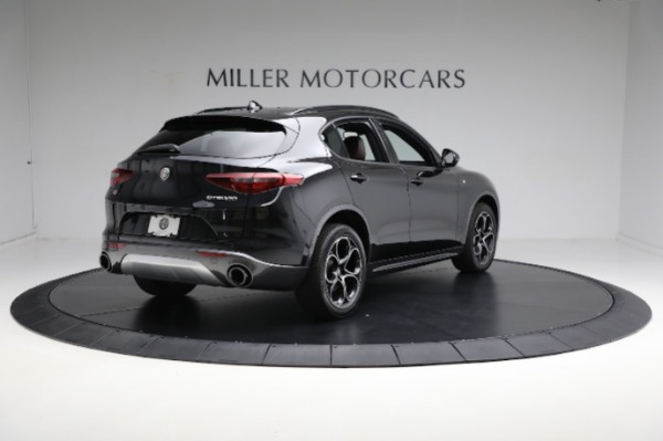 Used 2022 Alfa Romeo Stelvio Ti for sale Sold at Alfa Romeo of Greenwich in Greenwich CT 06830 12