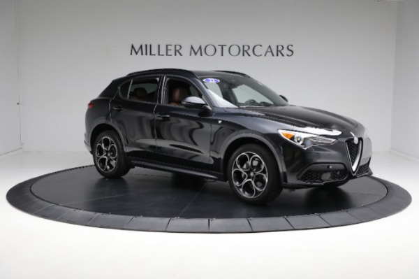 Used 2022 Alfa Romeo Stelvio Ti for sale Sold at Alfa Romeo of Greenwich in Greenwich CT 06830 18