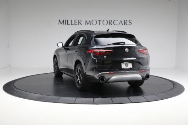 Used 2022 Alfa Romeo Stelvio Ti for sale Sold at Alfa Romeo of Greenwich in Greenwich CT 06830 8