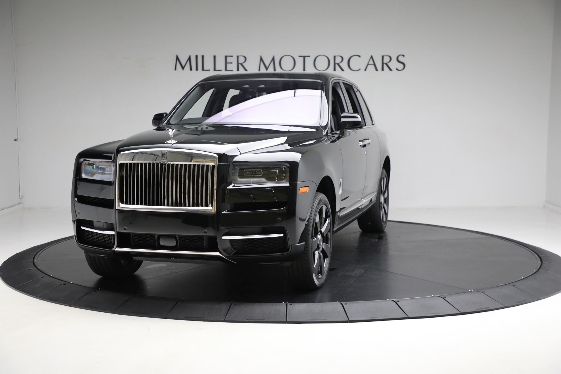 New 2024 Rolls-Royce Cullinan for sale Sold at Alfa Romeo of Greenwich in Greenwich CT 06830 1