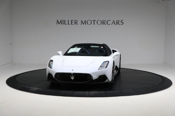 New 2023 Maserati MC20 Cielo for sale $332,095 at Alfa Romeo of Greenwich in Greenwich CT 06830 2