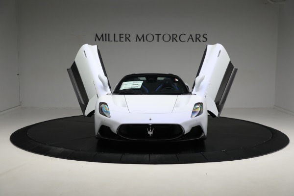 New 2023 Maserati MC20 Cielo for sale Sold at Alfa Romeo of Greenwich in Greenwich CT 06830 25