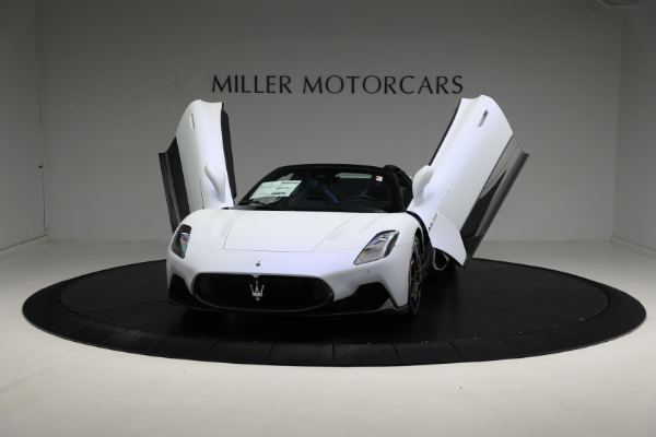 New 2023 Maserati MC20 Cielo for sale Sold at Alfa Romeo of Greenwich in Greenwich CT 06830 27