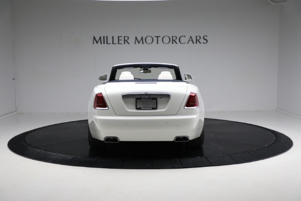 Used 2017 Rolls-Royce Dawn for sale Sold at Alfa Romeo of Greenwich in Greenwich CT 06830 10