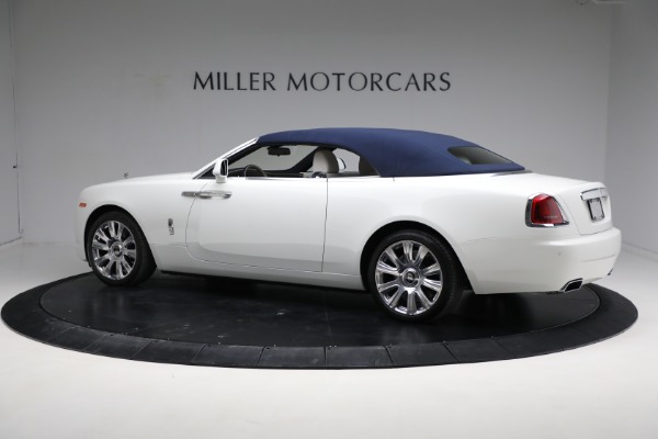 Used 2017 Rolls-Royce Dawn for sale Sold at Alfa Romeo of Greenwich in Greenwich CT 06830 20