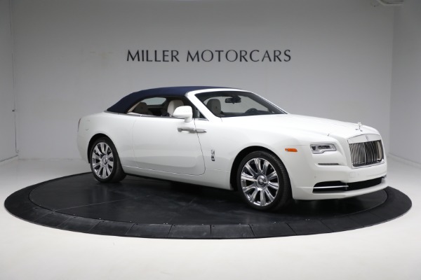 Used 2017 Rolls-Royce Dawn for sale Sold at Alfa Romeo of Greenwich in Greenwich CT 06830 26
