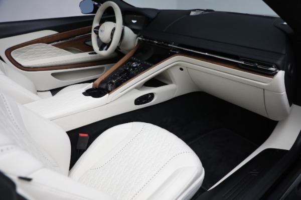 Used 2024 Aston Martin DB12 Volante for sale Sold at Alfa Romeo of Greenwich in Greenwich CT 06830 26