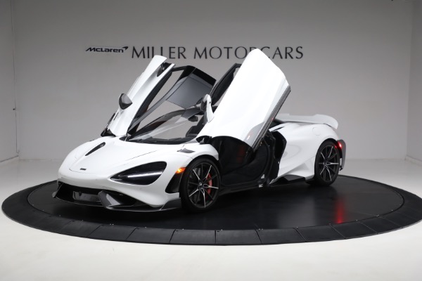 Used 2021 McLaren 765LT for sale $469,900 at Alfa Romeo of Greenwich in Greenwich CT 06830 13