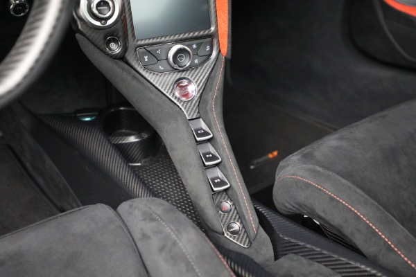 Used 2021 McLaren 765LT for sale Sold at Alfa Romeo of Greenwich in Greenwich CT 06830 28