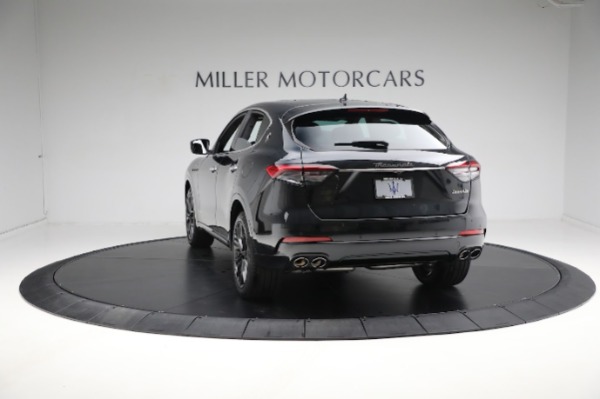 New 2024 Maserati Levante GT Ultima for sale Sold at Alfa Romeo of Greenwich in Greenwich CT 06830 11