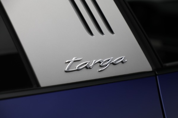 Used 2021 Porsche 911 Targa 4S for sale Sold at Alfa Romeo of Greenwich in Greenwich CT 06830 28