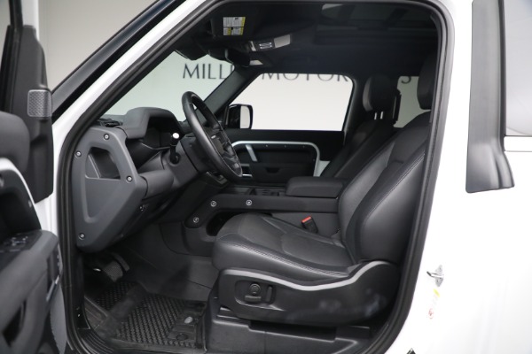 Used 2023 Land Rover Defender 90 X-Dynamic SE for sale Sold at Alfa Romeo of Greenwich in Greenwich CT 06830 13