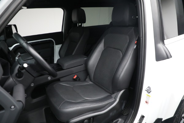 Used 2023 Land Rover Defender 90 X-Dynamic SE for sale Sold at Alfa Romeo of Greenwich in Greenwich CT 06830 16