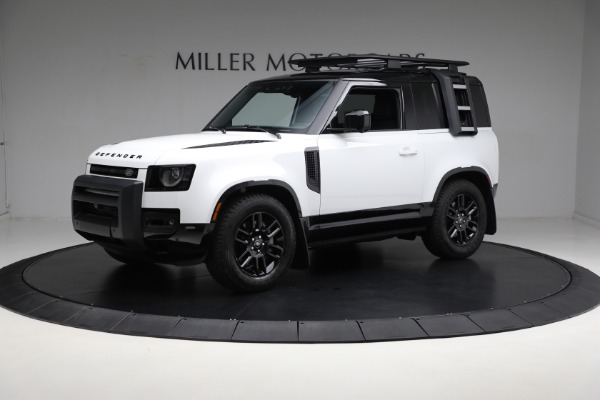 Used 2023 Land Rover Defender 90 X-Dynamic SE for sale $72,900 at Alfa Romeo of Greenwich in Greenwich CT 06830 2