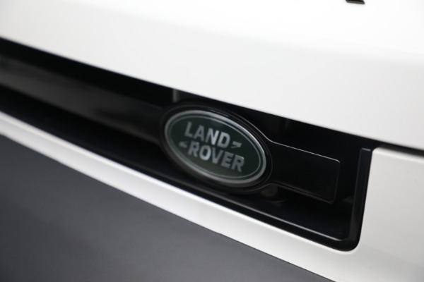 Used 2023 Land Rover Defender 90 X-Dynamic SE for sale Sold at Alfa Romeo of Greenwich in Greenwich CT 06830 28