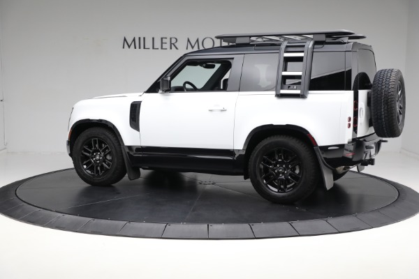 Used 2023 Land Rover Defender 90 X-Dynamic SE for sale $72,900 at Alfa Romeo of Greenwich in Greenwich CT 06830 4
