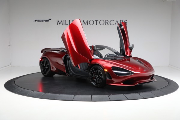 New 2024 McLaren 750S Spider Performance for sale $436,686 at Alfa Romeo of Greenwich in Greenwich CT 06830 17