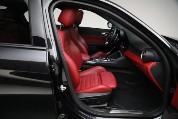 Used 2021 Alfa Romeo Giulia Ti Sport for sale Sold at Alfa Romeo of Greenwich in Greenwich CT 06830 24