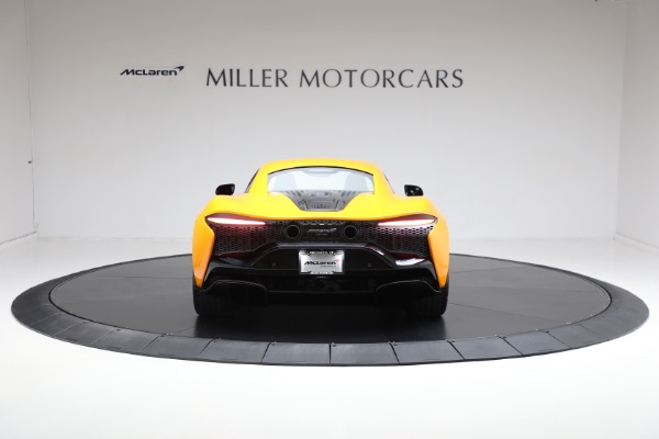 New 2024 McLaren Artura for sale $276,833 at Alfa Romeo of Greenwich in Greenwich CT 06830 6