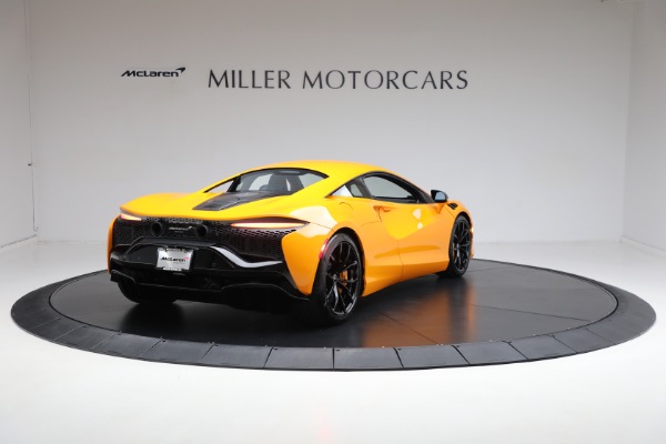 New 2024 McLaren Artura for sale Sold at Alfa Romeo of Greenwich in Greenwich CT 06830 7