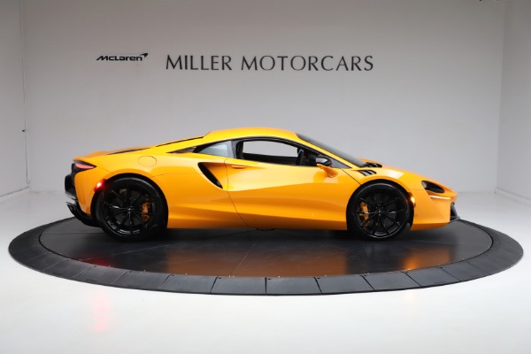 New 2024 McLaren Artura for sale Sold at Alfa Romeo of Greenwich in Greenwich CT 06830 9