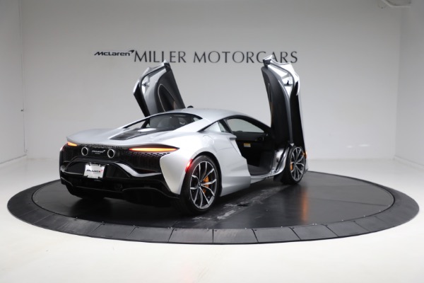 New 2024 McLaren Artura TechLux for sale Sold at Alfa Romeo of Greenwich in Greenwich CT 06830 15