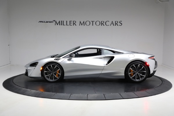 New 2024 McLaren Artura TechLux for sale Sold at Alfa Romeo of Greenwich in Greenwich CT 06830 3