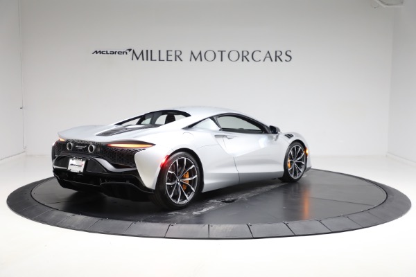 New 2024 McLaren Artura TechLux for sale $291,233 at Alfa Romeo of Greenwich in Greenwich CT 06830 8