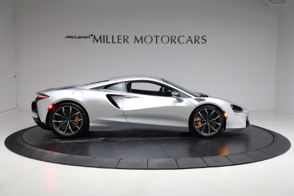 New 2024 McLaren Artura TechLux for sale $291,233 at Alfa Romeo of Greenwich in Greenwich CT 06830 9