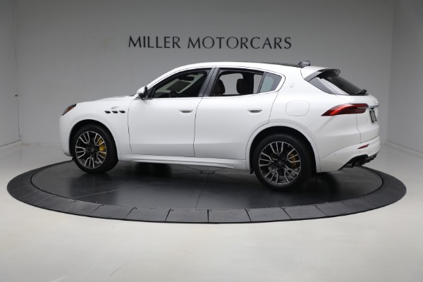 New 2024 Maserati Grecale GT for sale Sold at Alfa Romeo of Greenwich in Greenwich CT 06830 10
