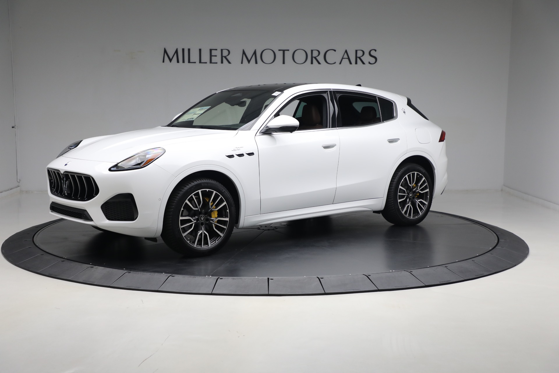 New 2024 Maserati Grecale GT for sale Sold at Alfa Romeo of Greenwich in Greenwich CT 06830 1