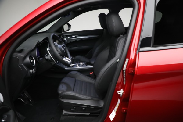 New 2024 Alfa Romeo Stelvio Veloce for sale Sold at Alfa Romeo of Greenwich in Greenwich CT 06830 20