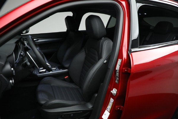New 2024 Alfa Romeo Stelvio Veloce for sale Sold at Alfa Romeo of Greenwich in Greenwich CT 06830 21