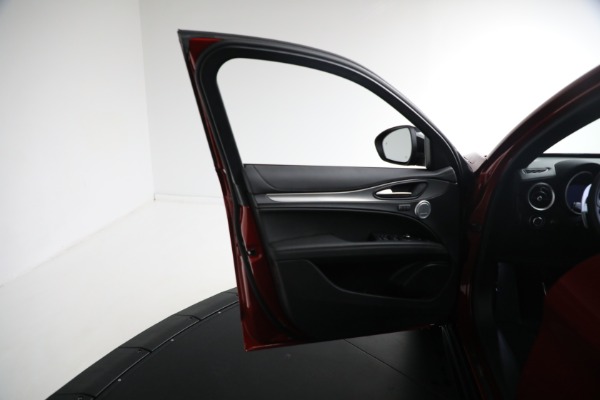New 2024 Alfa Romeo Stelvio Veloce for sale Sold at Alfa Romeo of Greenwich in Greenwich CT 06830 22