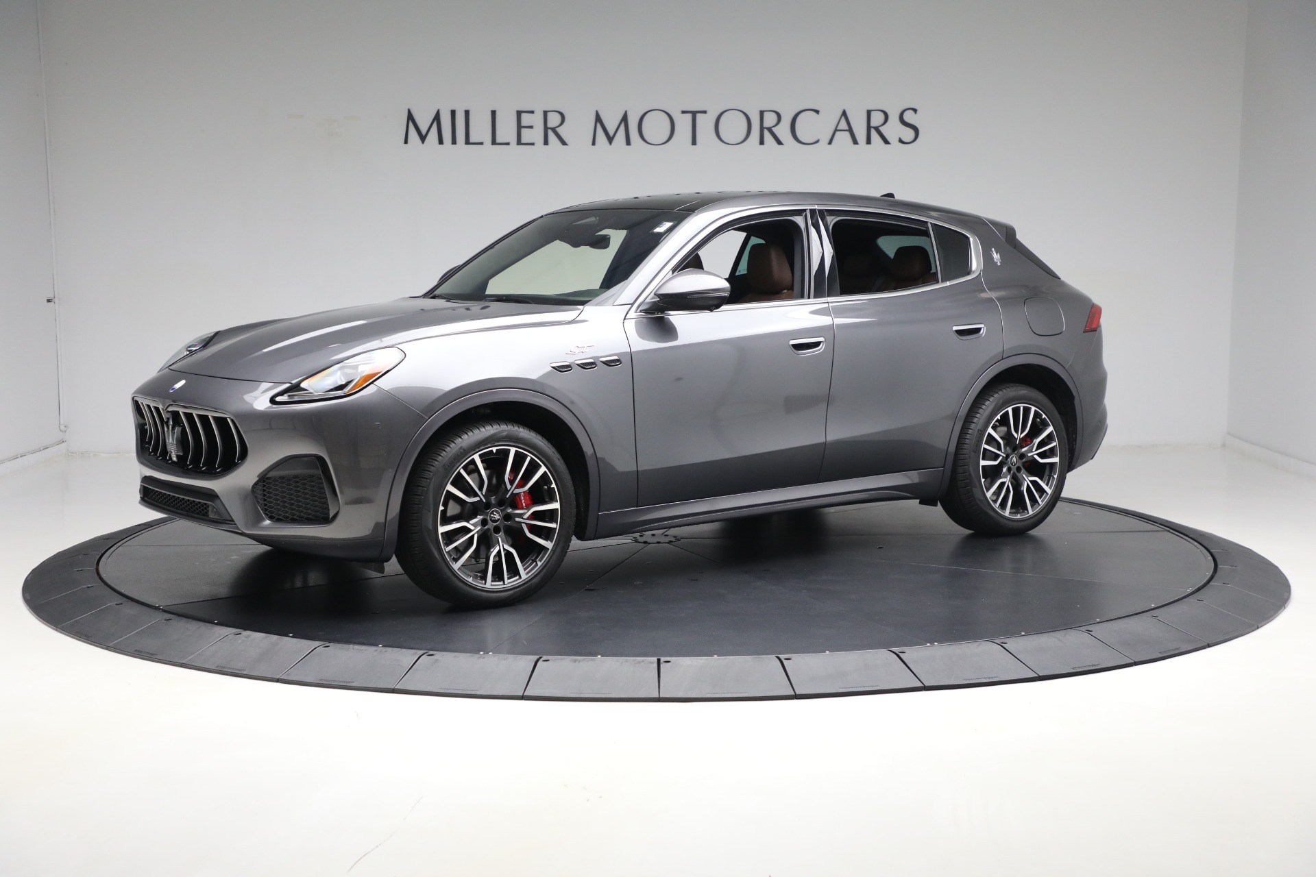 New 2024 Maserati Grecale GT for sale Sold at Alfa Romeo of Greenwich in Greenwich CT 06830 1