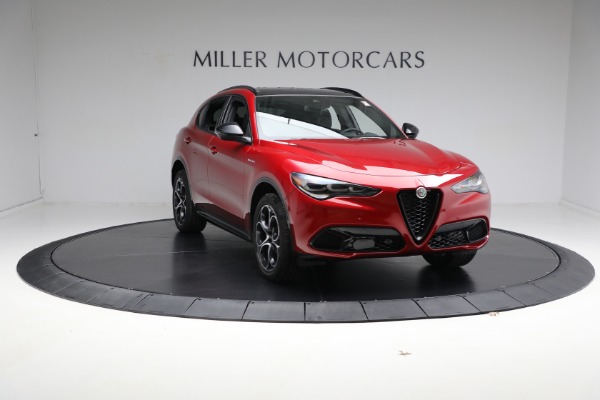 New 2024 Alfa Romeo Stelvio Veloce for sale Sold at Alfa Romeo of Greenwich in Greenwich CT 06830 17