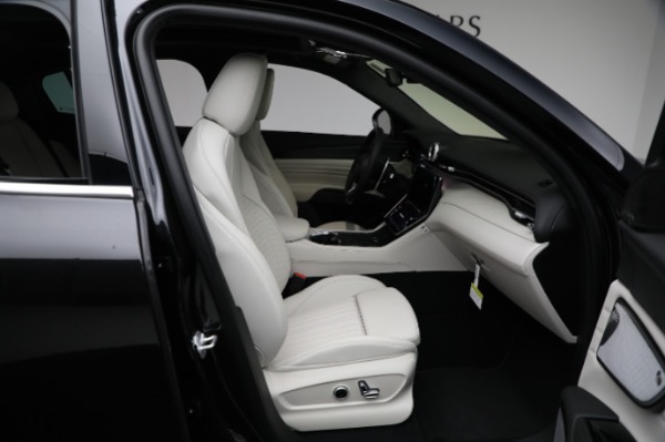 New 2024 Maserati Grecale GT for sale Sold at Alfa Romeo of Greenwich in Greenwich CT 06830 17