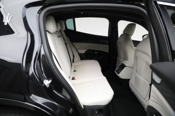 New 2024 Maserati Grecale GT for sale Sold at Alfa Romeo of Greenwich in Greenwich CT 06830 23