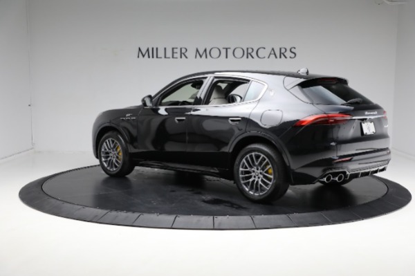 New 2024 Maserati Grecale GT for sale Sold at Alfa Romeo of Greenwich in Greenwich CT 06830 6