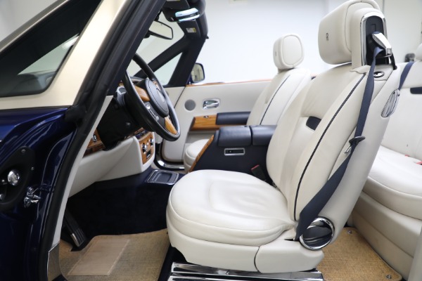 Used 2010 Rolls-Royce Phantom Drophead Coupe for sale Sold at Alfa Romeo of Greenwich in Greenwich CT 06830 24