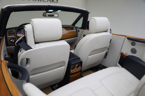 Used 2010 Rolls-Royce Phantom Drophead Coupe for sale Sold at Alfa Romeo of Greenwich in Greenwich CT 06830 26