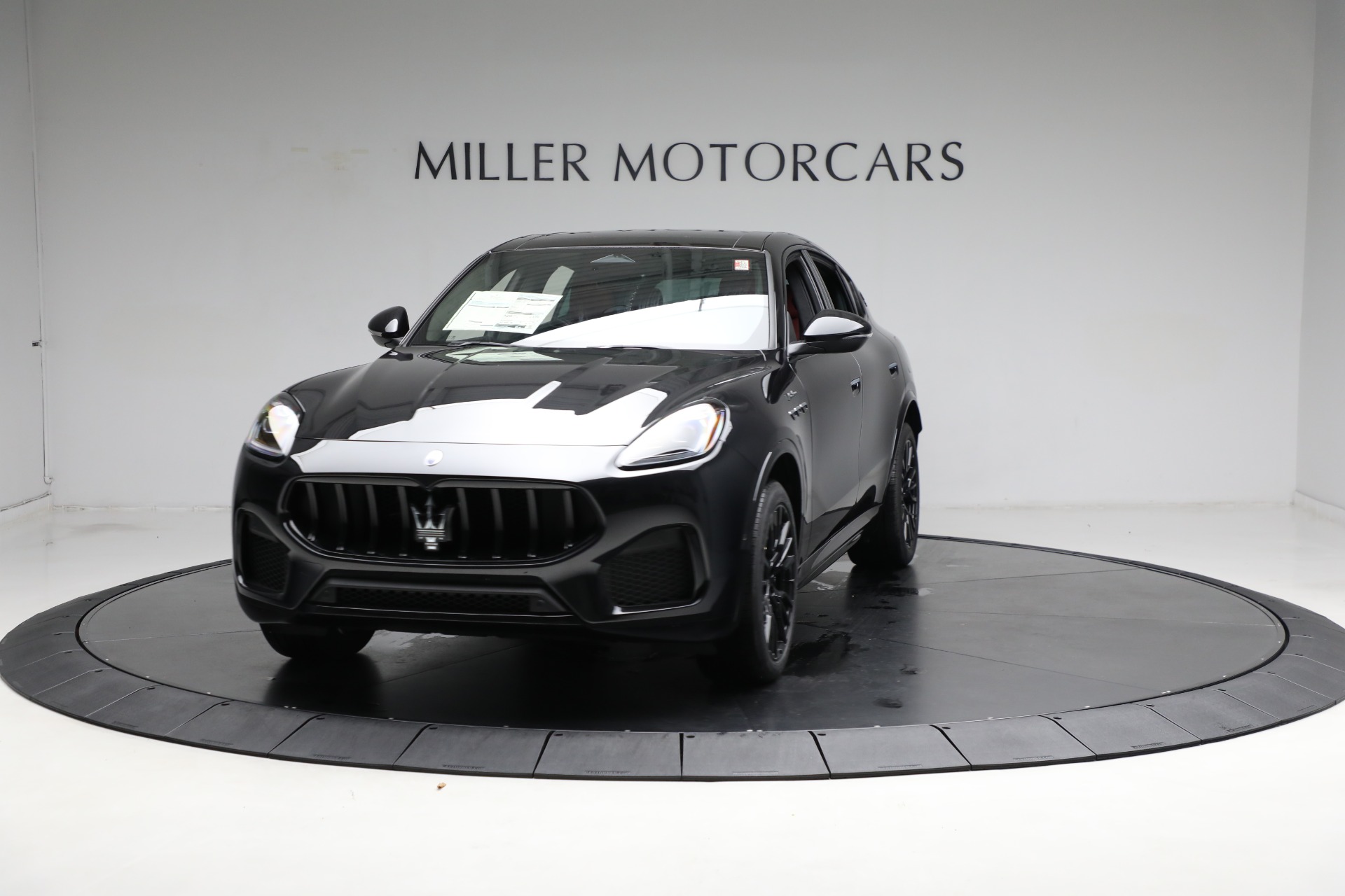 New 2024 Maserati Grecale Modena for sale Sold at Alfa Romeo of Greenwich in Greenwich CT 06830 1
